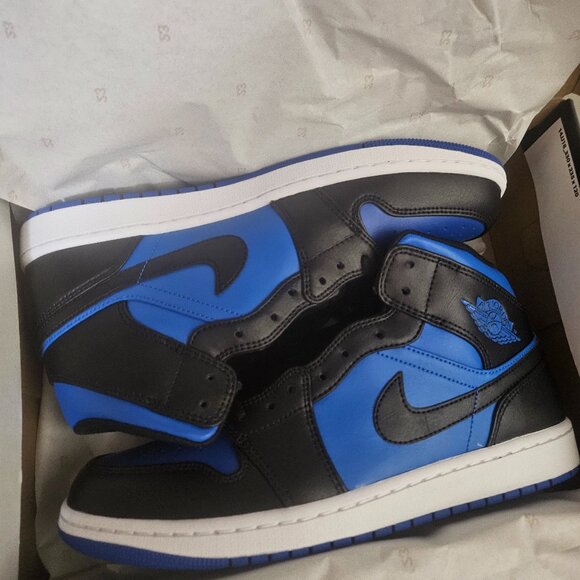 Nike Other - Nike Air Jordan 1 Mid  Men 12